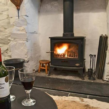 Cosy Terrace Cottage Built Into The Mountain Side. Blaenau Ffestiniog Exterior foto